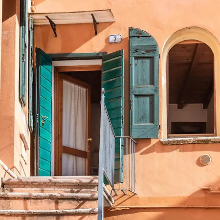 Italstay - Vescovo Elegant Courtyard